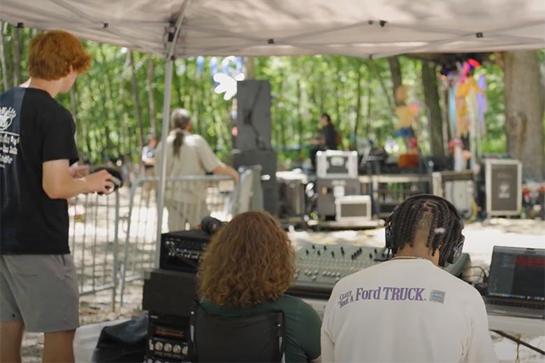 Media students produce Sycamore Sessions at Nelsonville Music